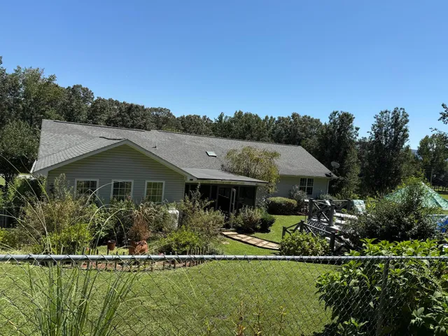 $385,000 | 425 Brandy Hills Drive, South Pittsburg, TN 37380