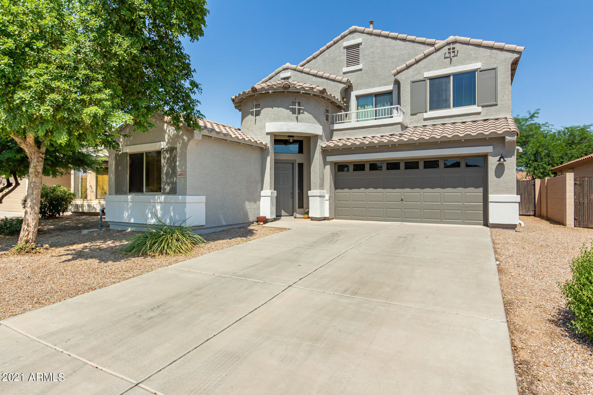 40352 West Novak Lane Maricopa, AZ 85138 - Photo 2 of 25 2