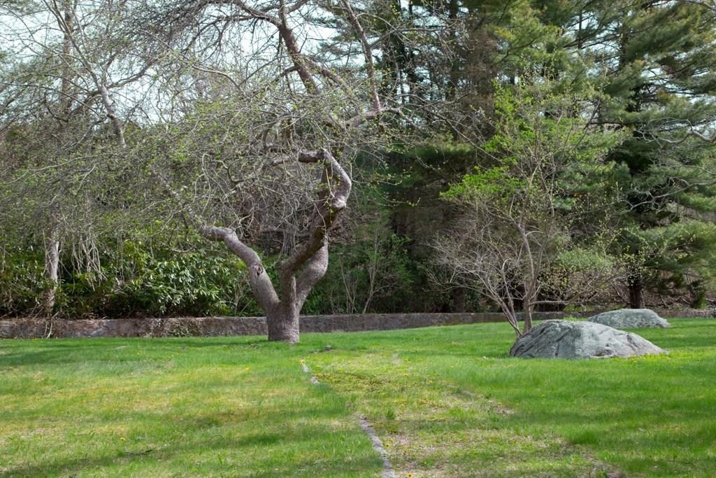 8 Ocean View Highway Westerly, RI 02891 - Photo 20 of 25