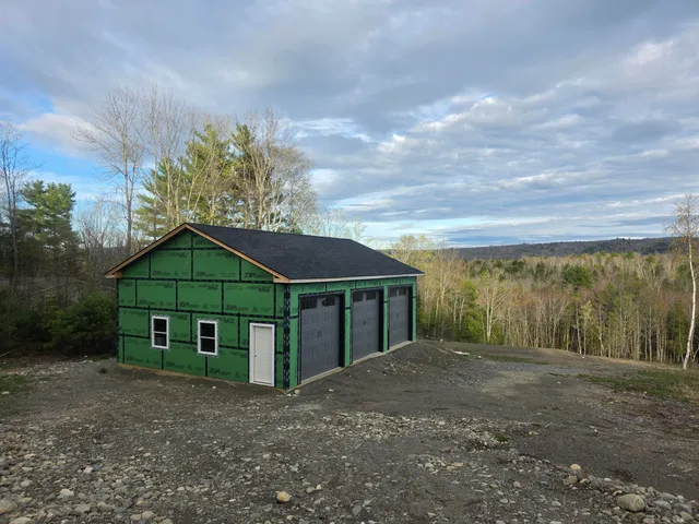 $199,900 | 1801 Hostile Valley Road, Palermo, ME 04354