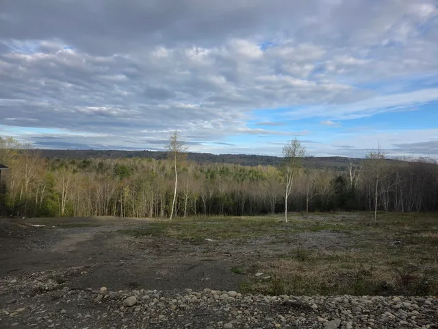 $199,900 | 1801 Hostile Valley Road, Palermo, ME 04354