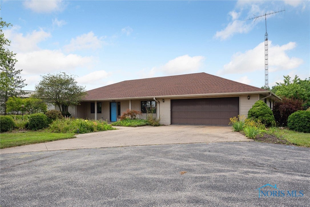 24544 Kammeyer Road Defiance, OH 43512 - Photo 3 of 50 Gallery Image 3