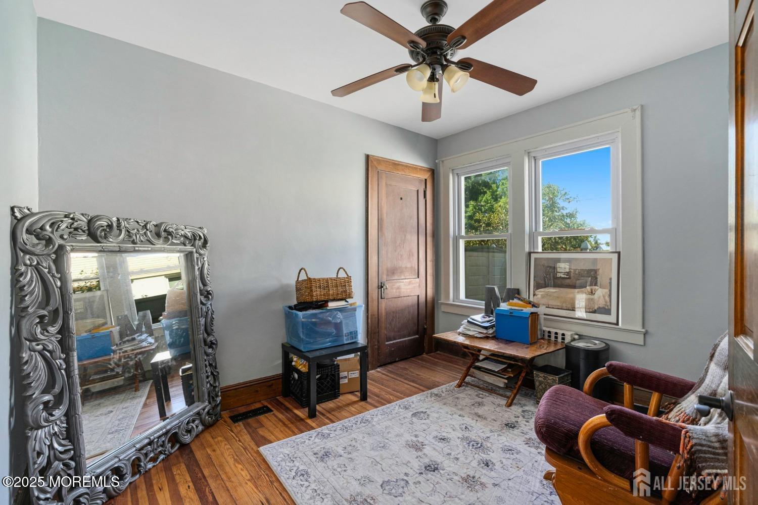 23 Reed Street Edison, NJ 08817 - Photo 14 of 21 672f2ec0-e8e9-438f-bd59-6e0ed98c718a