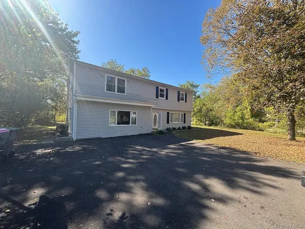 $3,800 | 2 Partington Place, New Paltz, NY 12561