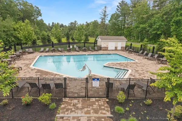 $975,000 | 23 Sequoia Drive, Unit 23, Methuen, MA 01844