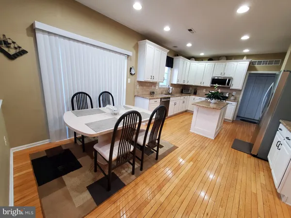$974,900 | 529 Glen Meadow Road, Richboro, PA 18954