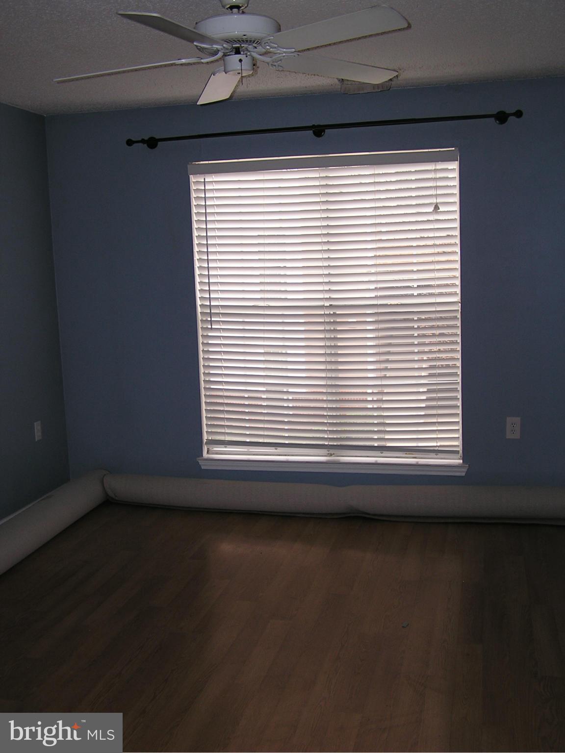 20991 Timber Ridge Terrace, Unit 203 Ashburn, VA 20147 - Photo 10 of 12 Bedroom (Master)