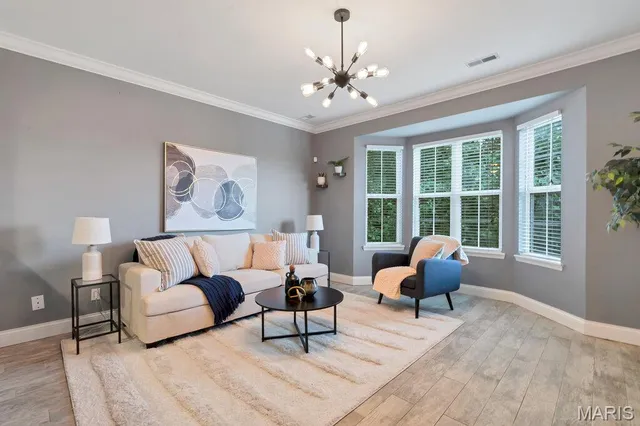 $313,900 | 231 West Monroe Avenue, Unit 205, Kirkwood, MO 63122