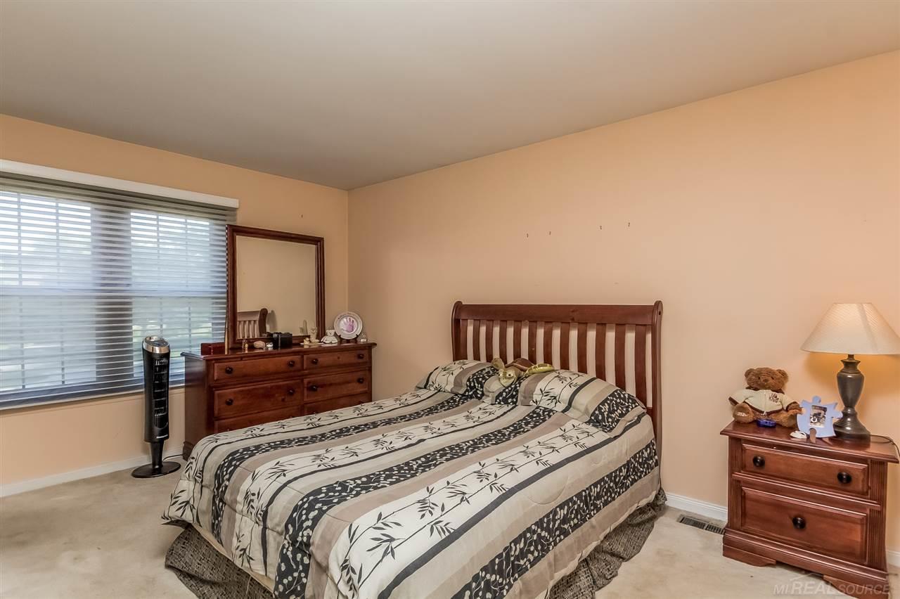 849 Dumont Place Rochester Hills, MI 48307 - Photo 21 of 50