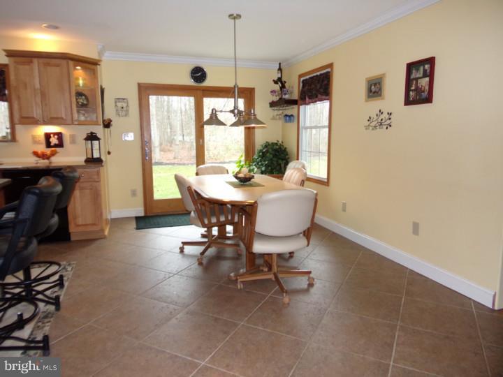 27 Old Farm Road Sicklerville, NJ 08081 - Photo 13 of 25 Kitchen