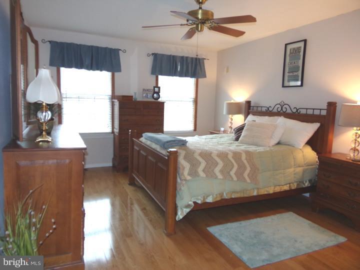 27 Old Farm Road Sicklerville, NJ 08081 - Photo 22 of 25