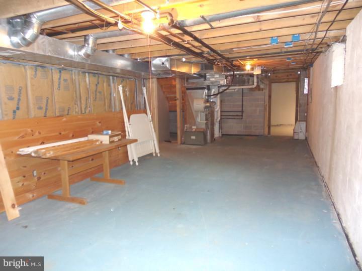 27 Old Farm Road Sicklerville, NJ 08081 - Photo 25 of 25