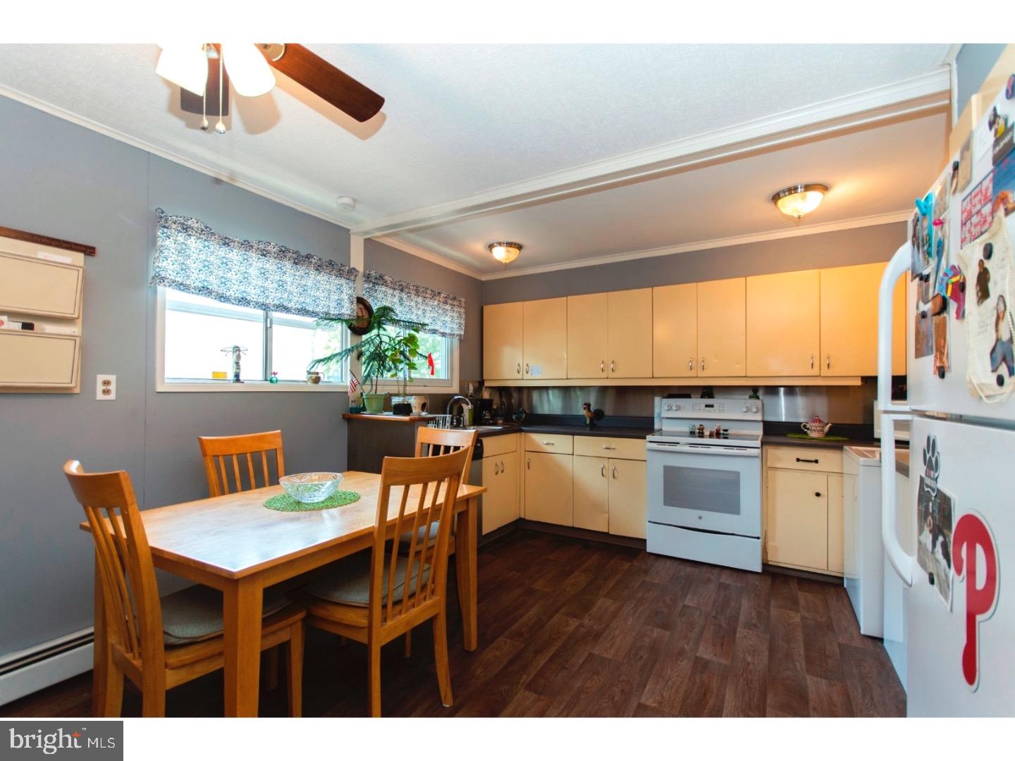 15 Inkberry Road Levittown, PA 19057 - Photo 4 of 13 Kitchen