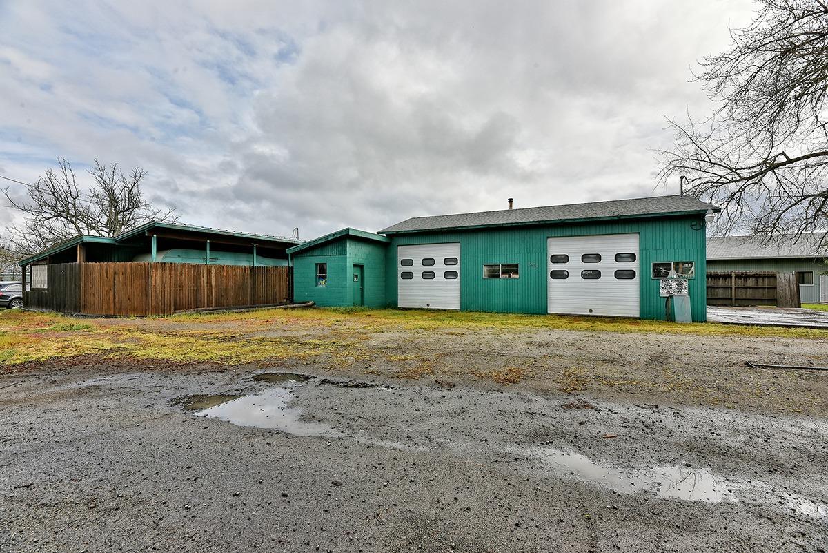 6486 Blackwell Road Central Point, OR 97502 - Photo 22 of 28 Additional Photo