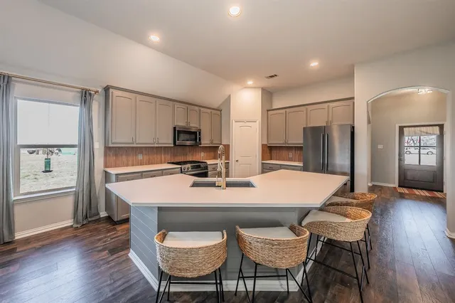 $499,999 | 109 Pedernales Court, New Fairview, TX 76078