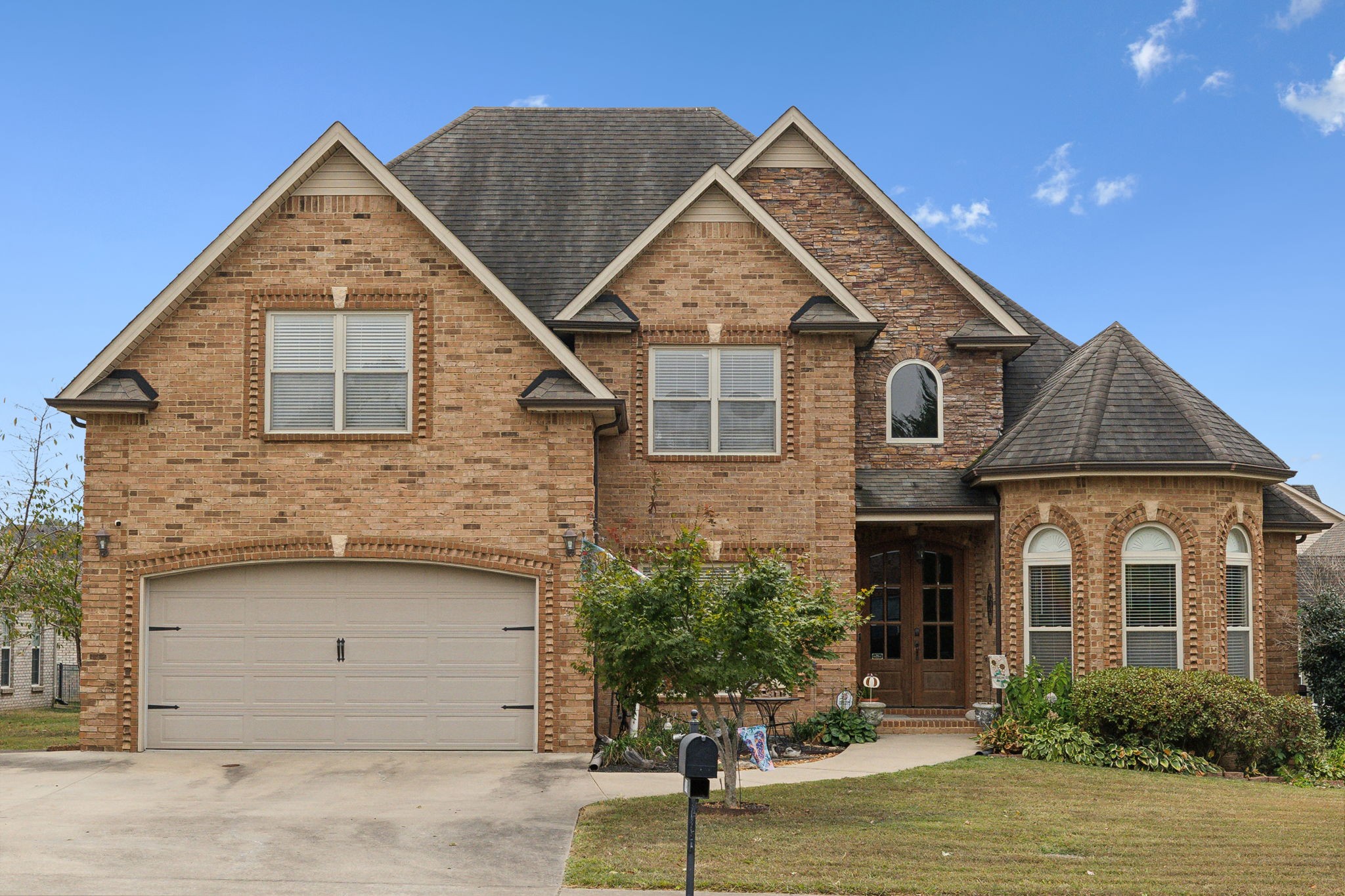 1049 Willow Circle Clarksville, TN 37043 - Photo 2 of 44