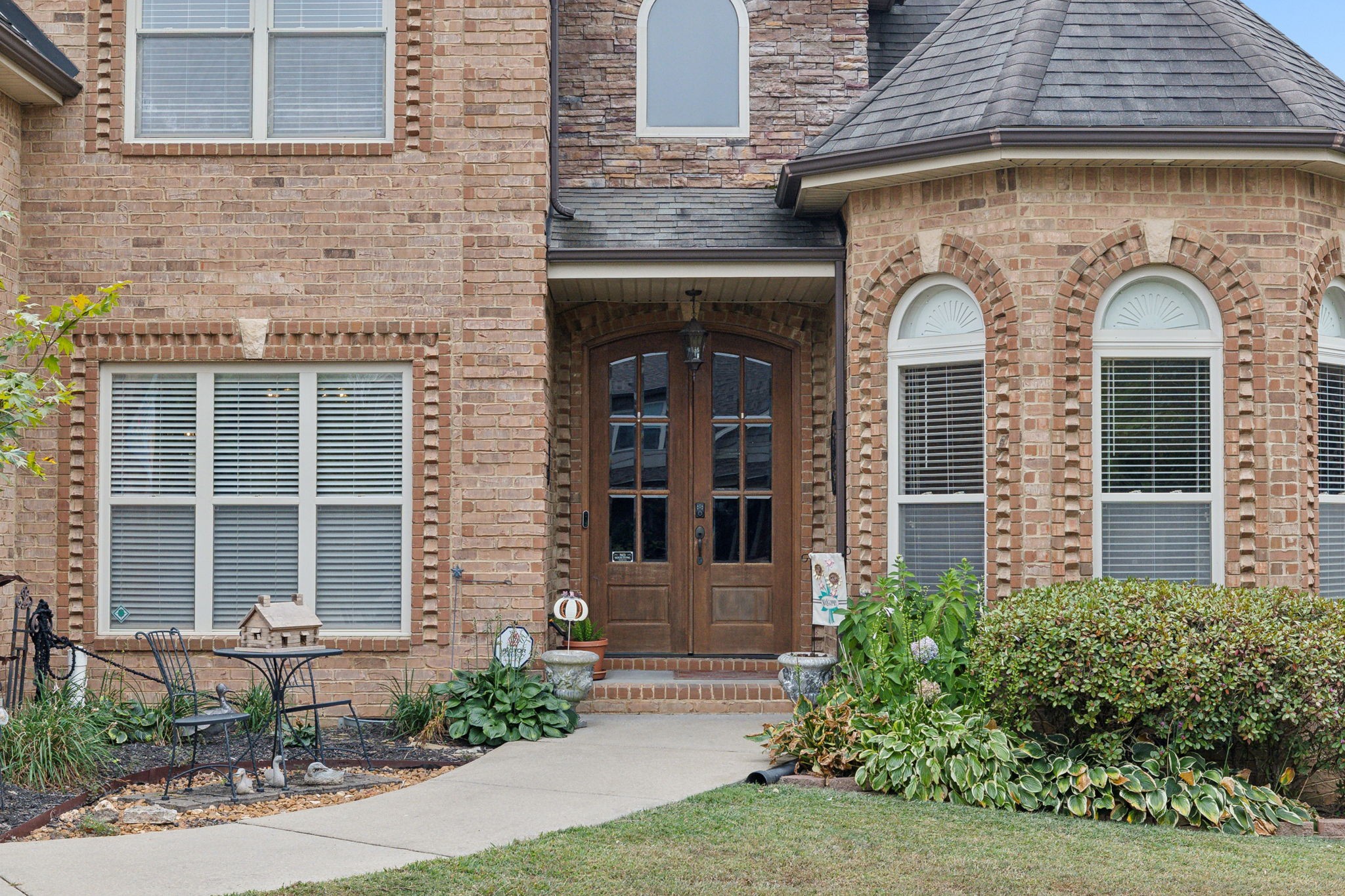 1049 Willow Circle Clarksville, TN 37043 - Photo 3 of 44