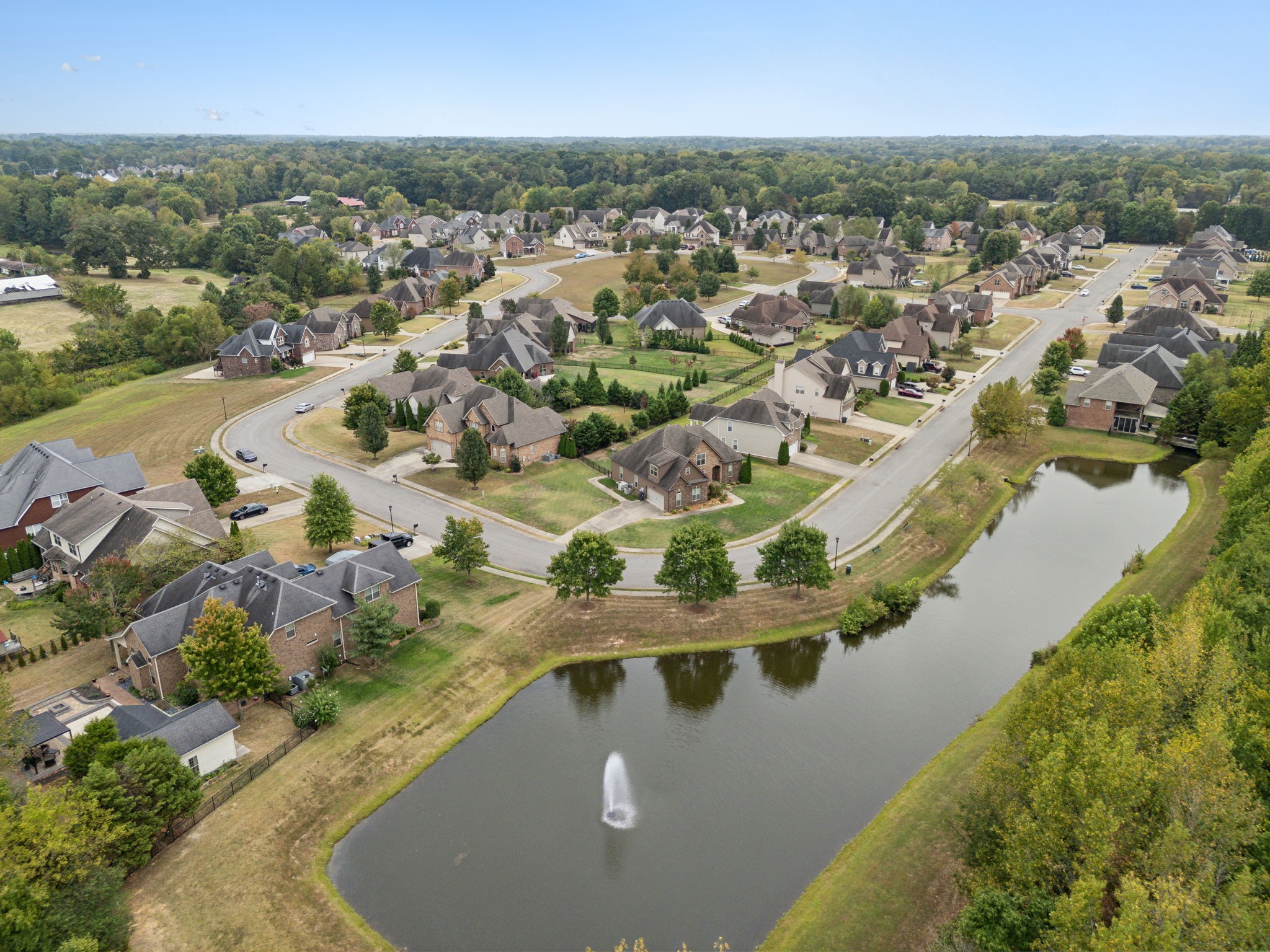 1049 Willow Circle Clarksville, TN 37043 - Photo 38 of 44