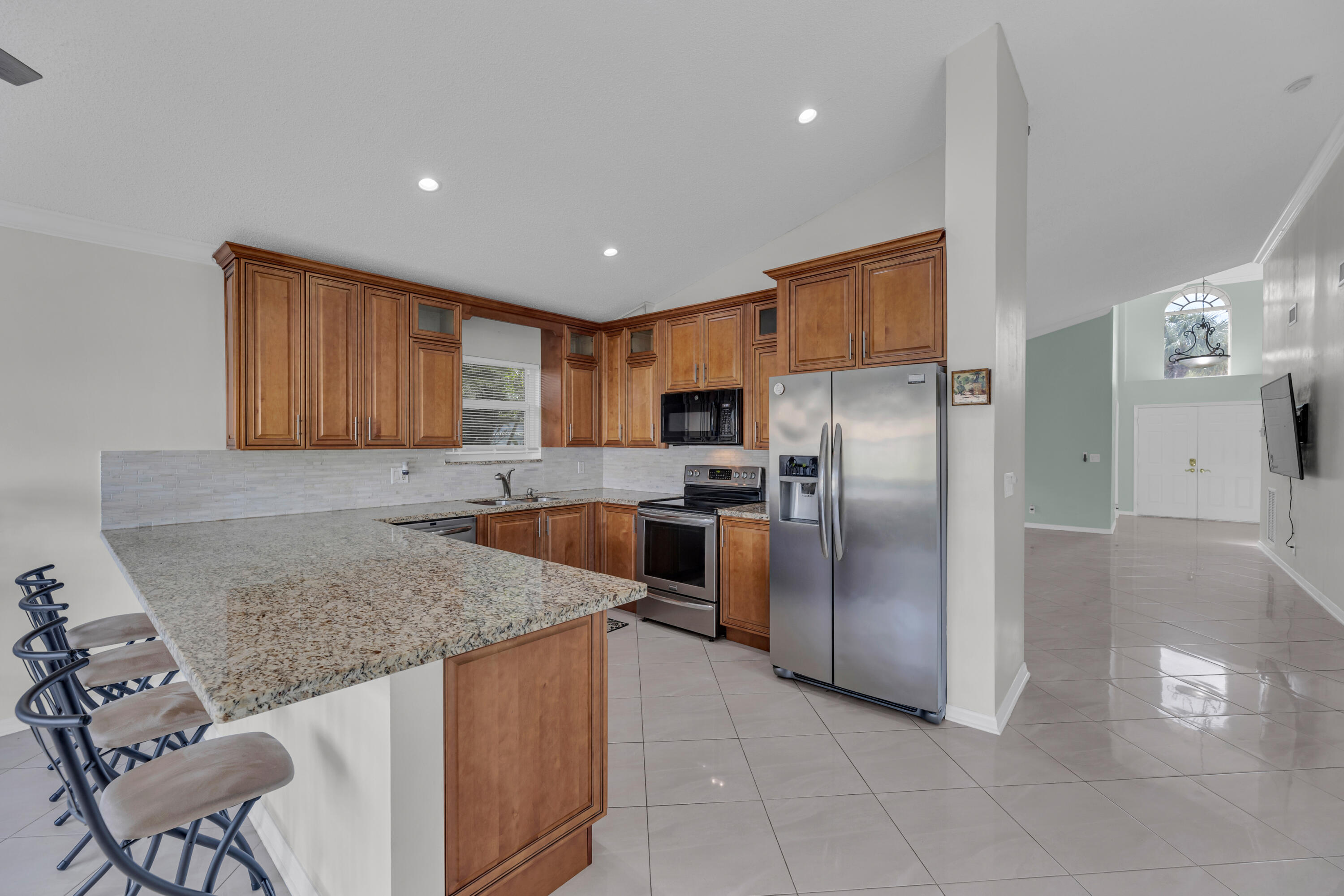 11169 Rios Road Boca Raton, FL 33498 - Photo 8 of 40 daigle (31)