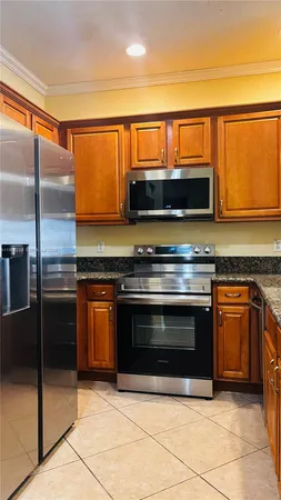 $2,800 | 570 St Michelle Way, Margate, FL 33068