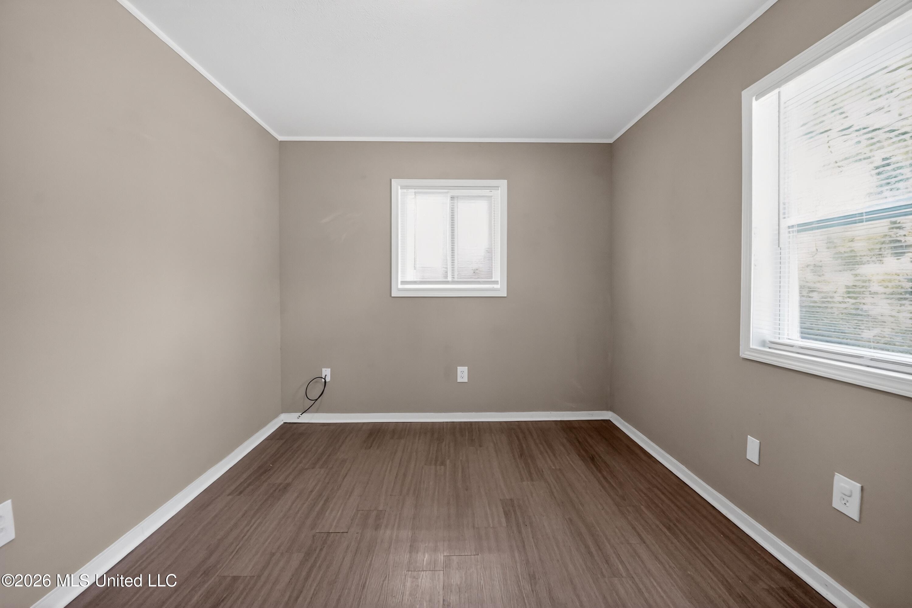 119 Martin Road Brandon, MS 39042 - Photo 15 of 25 16_119_Martin_Rd-Living_room-6699