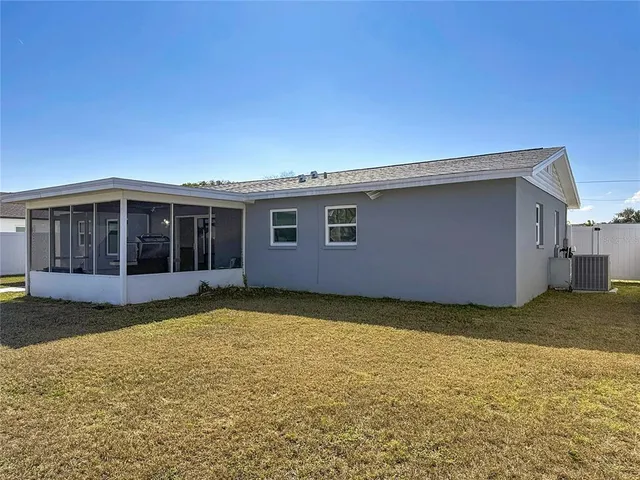 $3,485 | 10709 Donbrese Avenue, Tampa, FL 33615