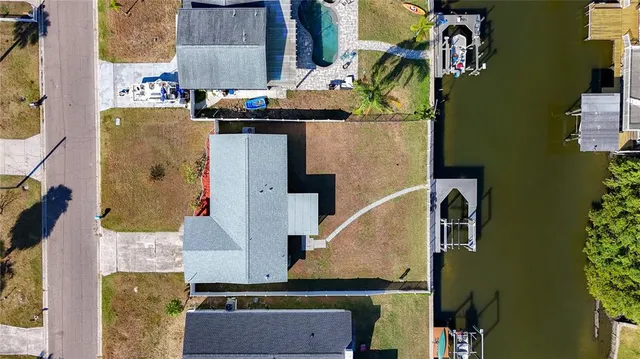 $3,485 | 10709 Donbrese Avenue, Tampa, FL 33615