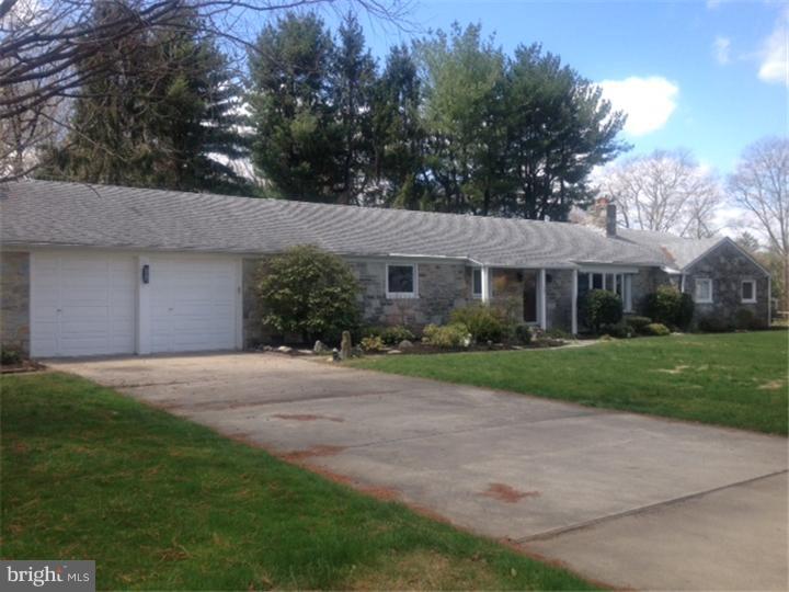 142 Somerset Road Huntingdon Valley, PA 19006 - Photo 1 of 24 Exterior Front