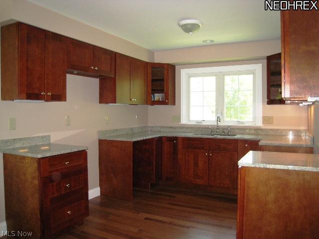 4855 Middledale Road Lyndhurst, OH 44124 - Photo 9 of 23