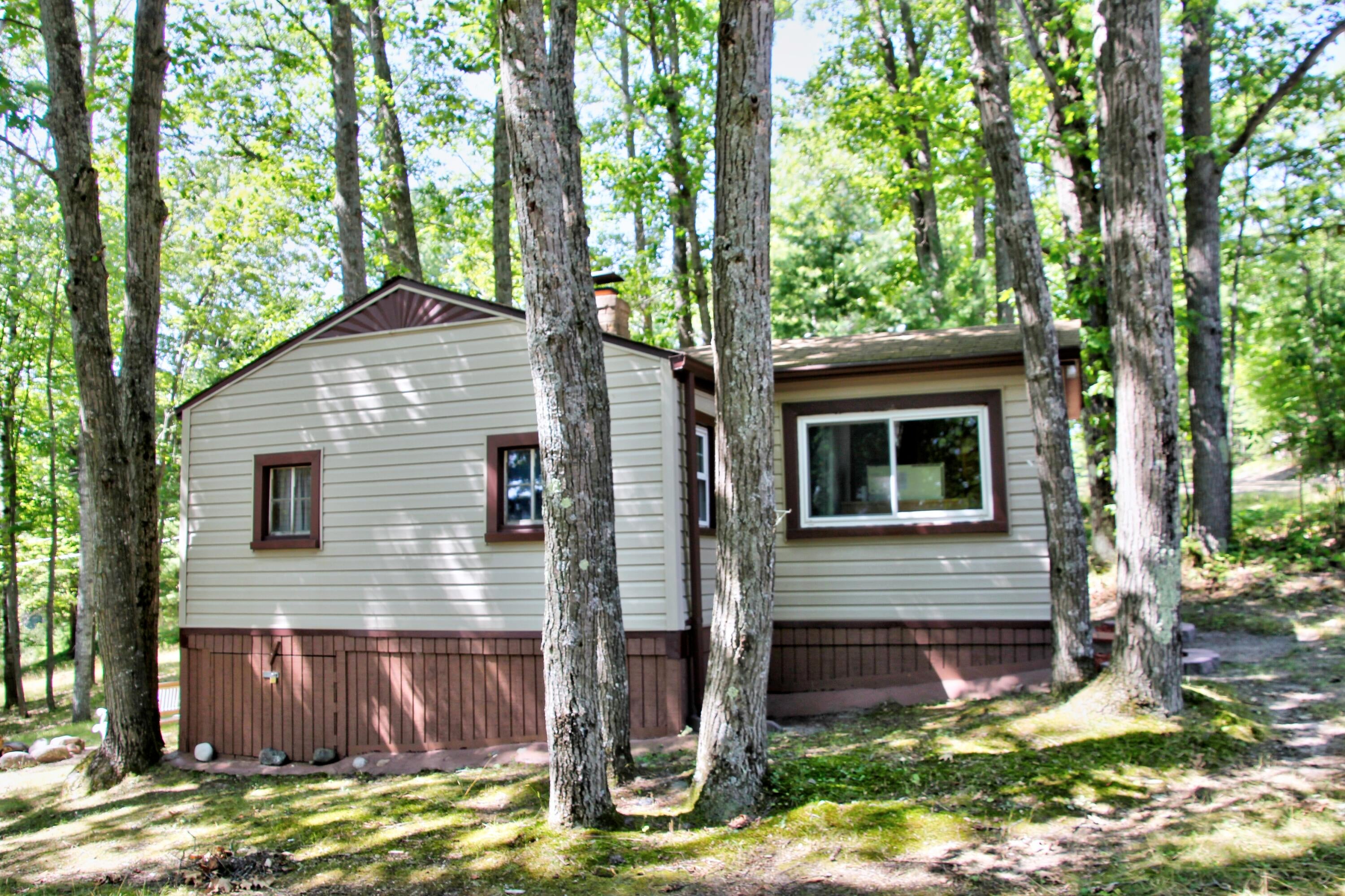 14125 Pointe Road Atlanta, MI 49709 - Photo 23 of 25 Gallery Image 23