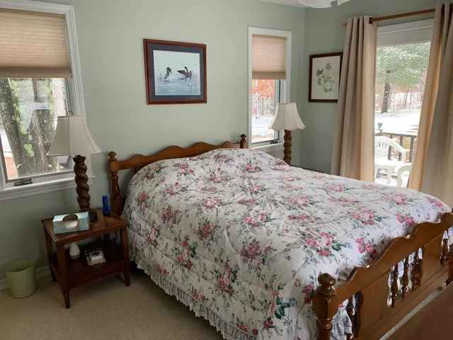 $1,700 | 291 French Pond Road, Henniker, NH 03242