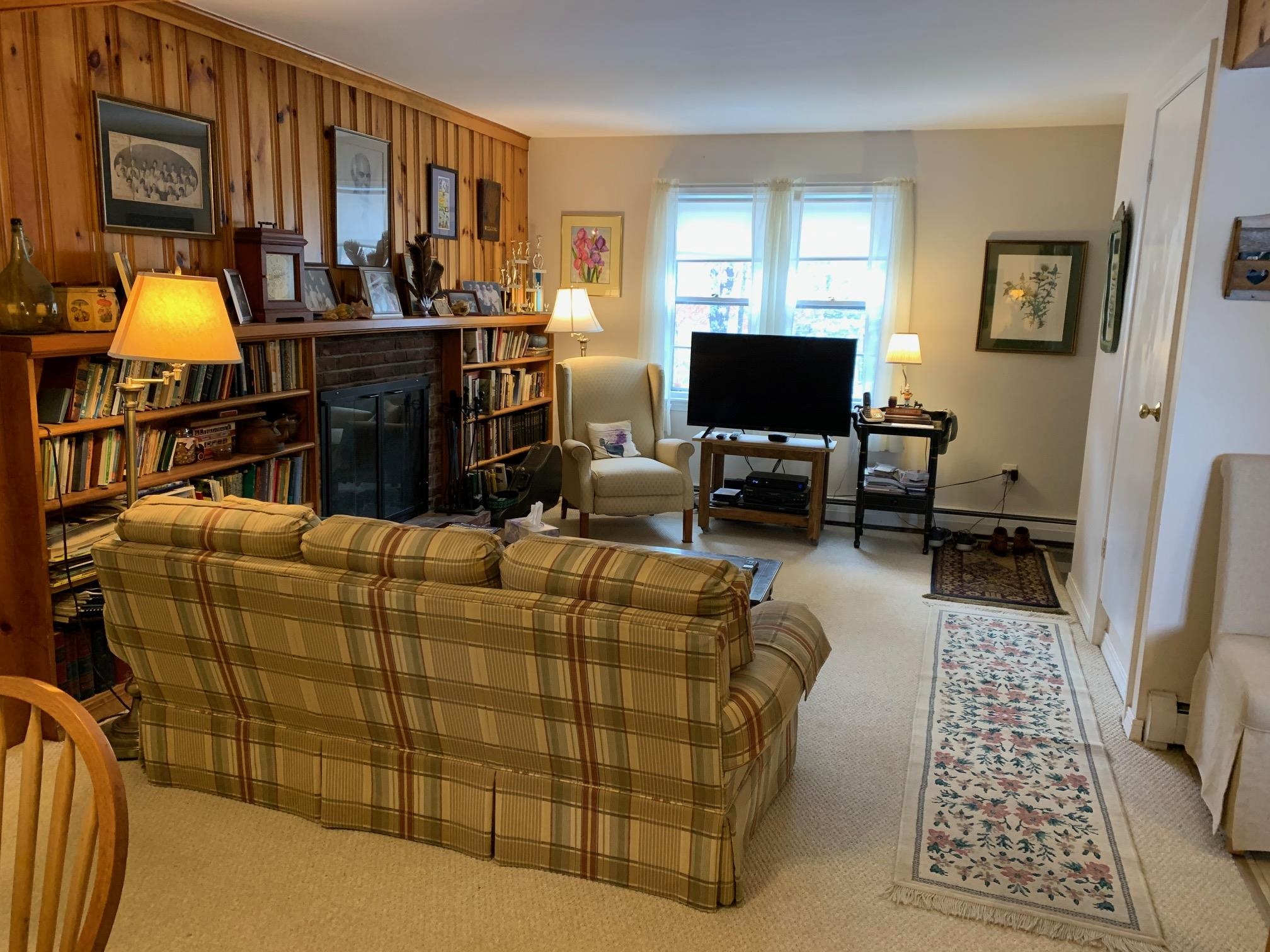 291 French Pond Road Henniker, NH 03242 - Photo 4 of 23