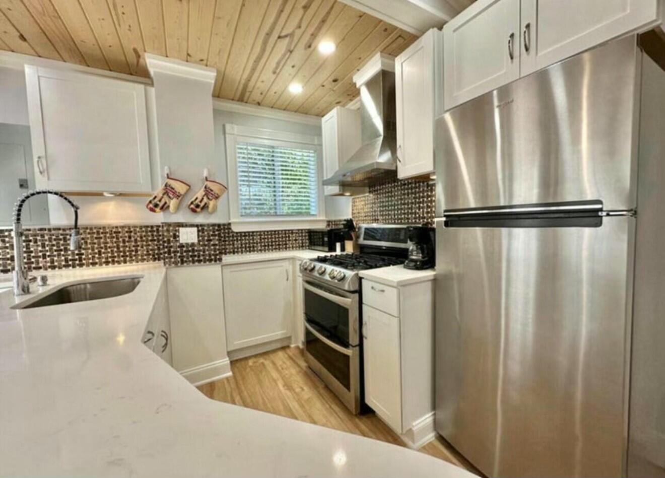 698 Forsyth Street, Unit 2 Boca Raton, FL 33487 - Photo 13 of 21 tempImageqvts0u