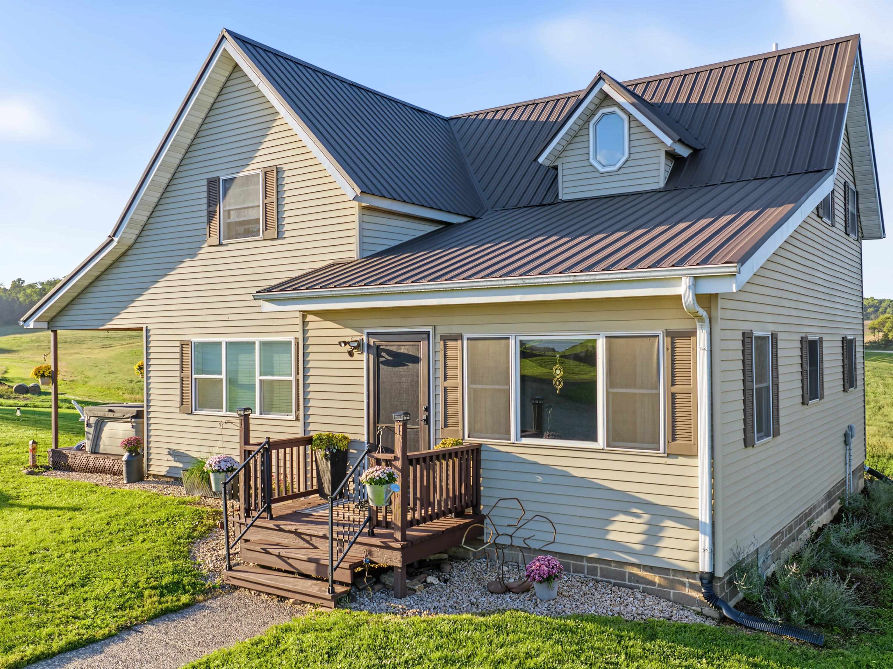 S8199 Gilman Road Ferryville, WI 54628 - Photo 2 of 29 Gallery Image 2