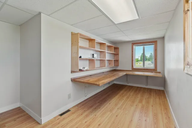 $479,950 | 26301 East Rowan Avenue, Newman Lake, WA 99025