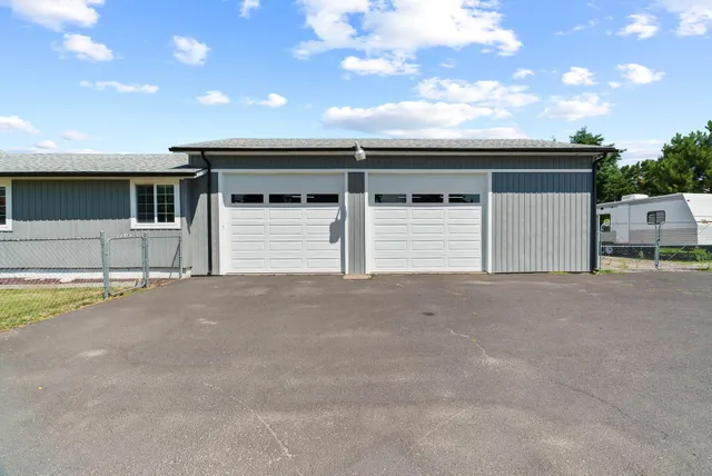 $479,950 | 26301 East Rowan Avenue, Newman Lake, WA 99025