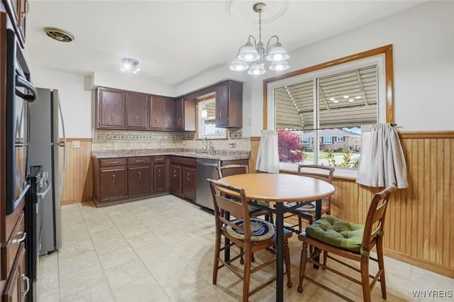 $229,900 | 35 Ceil Drive, Cheektowaga, NY 14227