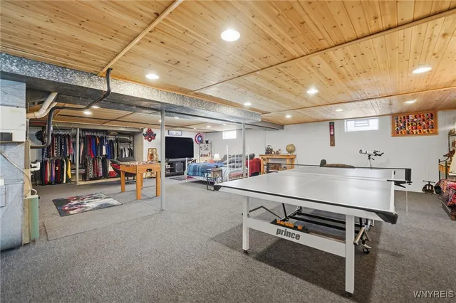 $229,900 | 35 Ceil Drive, Cheektowaga, NY 14227