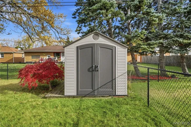 $229,900 | 35 Ceil Drive, Cheektowaga, NY 14227