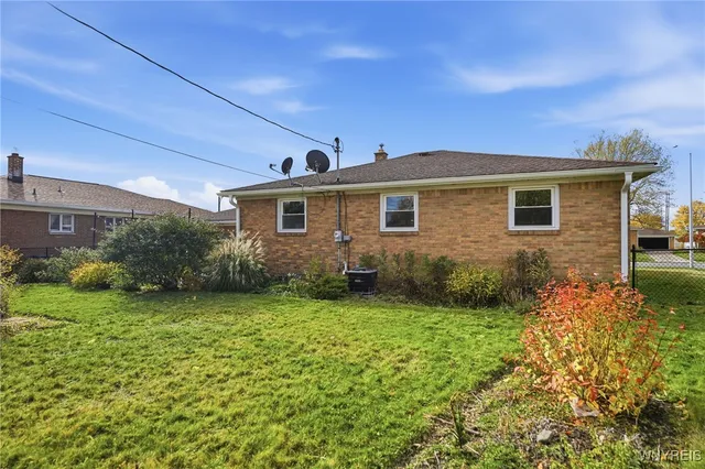 $229,900 | 35 Ceil Drive, Cheektowaga, NY 14227