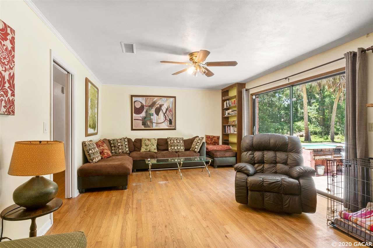 8802 Southwest 17th Avenue Gainesville, FL 32607 - Photo 5 of 28 Gallery Image 5