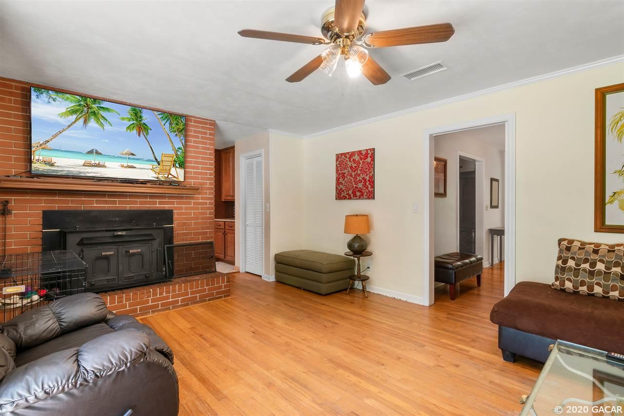 8802 Southwest 17th Avenue Gainesville, FL 32607 - Photo 6 of 28 Gallery Image 6