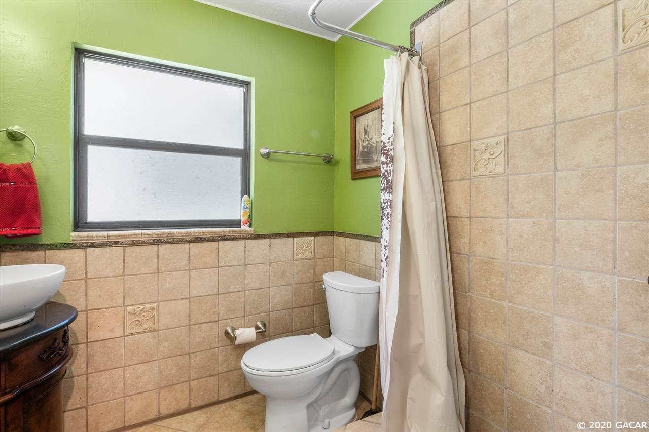 8802 Southwest 17th Avenue Gainesville, FL 32607 - Photo 10 of 28 Gallery Image 10