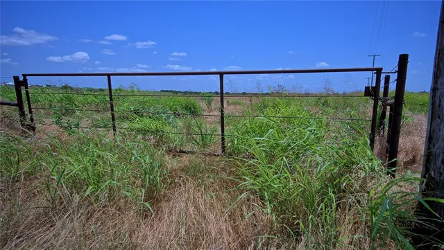a view of an outdoor space and a yard