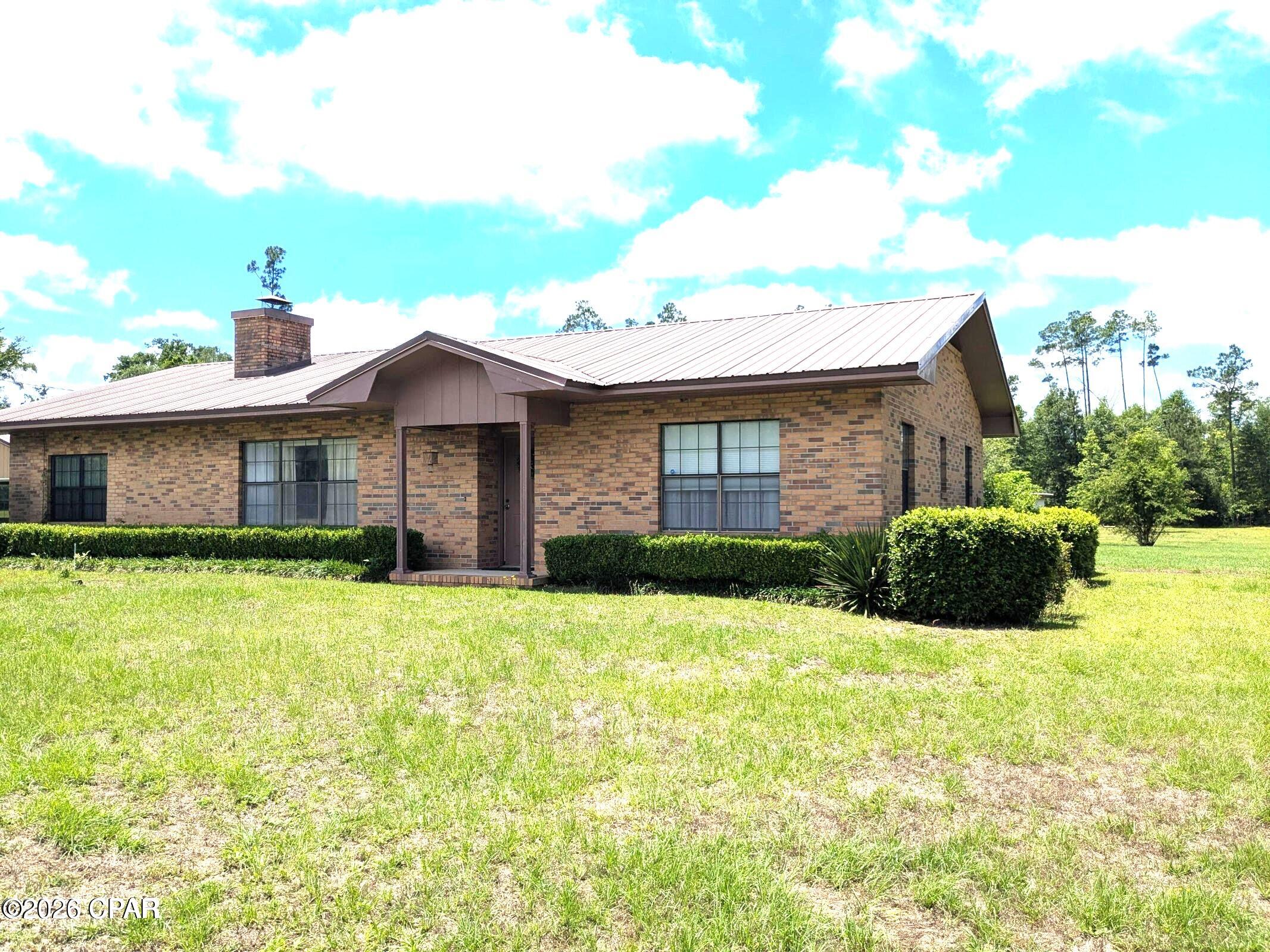 1309 Fairview Road Marianna, FL 32448 - Photo 2 of 29