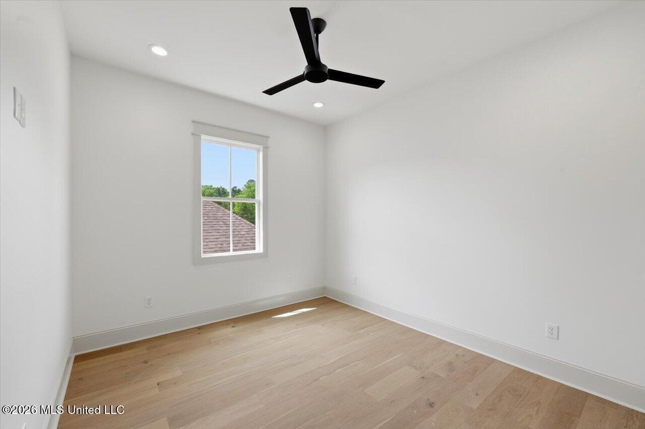 132 Water Street Madison, MS 39110 - Photo 30 of 34 30-132 Water St _ Home Tours MS