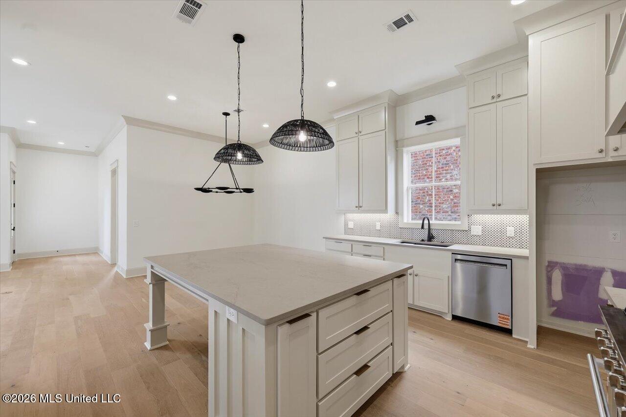 132 Water Street Madison, MS 39110 - Photo 10 of 34 09-132 Water St _ Home Tours MS