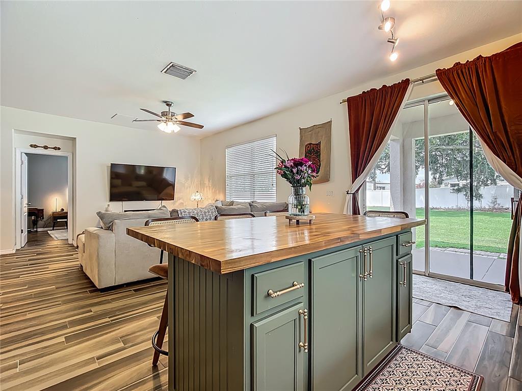 4458 Creekside Drive Mulberry, FL 33860 - Photo 12 of 33