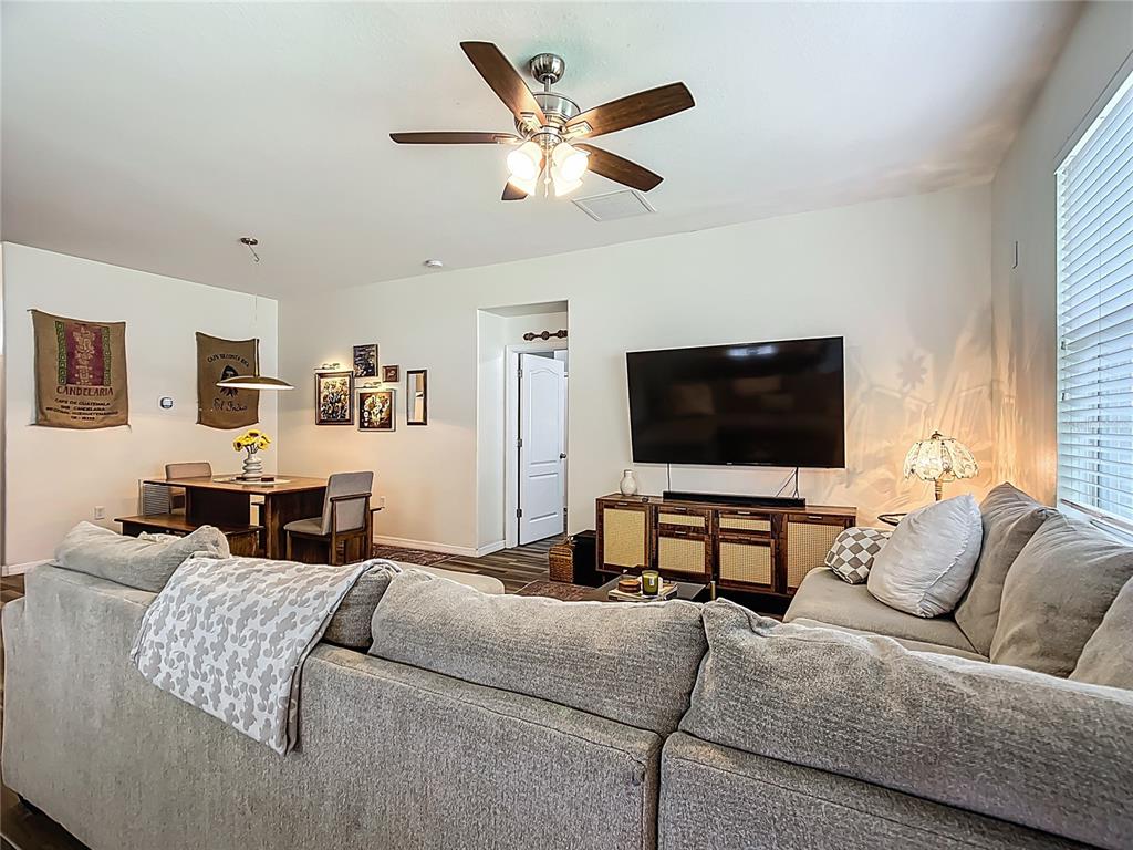 4458 Creekside Drive Mulberry, FL 33860 - Photo 7 of 33