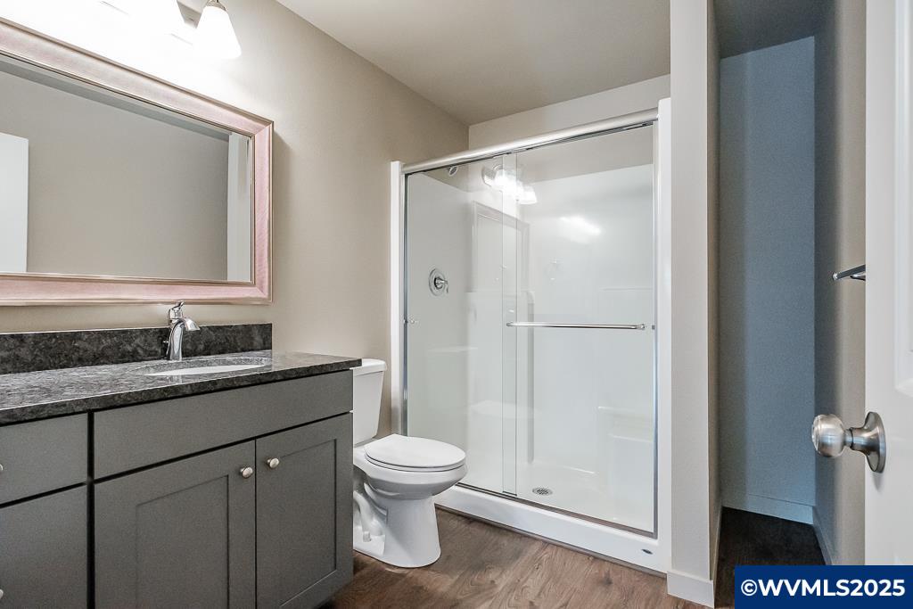 90 Walker Road Lebanon, OR 97355 - Photo 26 of 33 Gallery Image 26